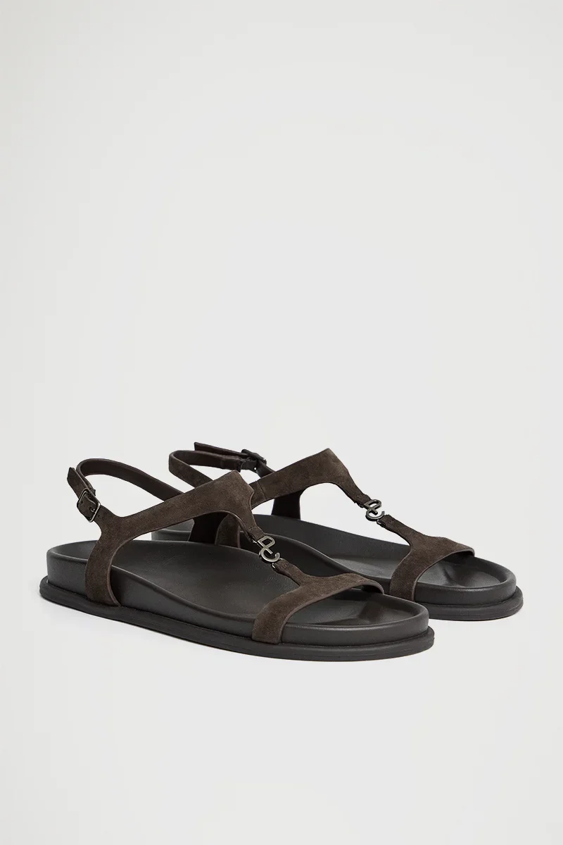 NEWIN pendiente